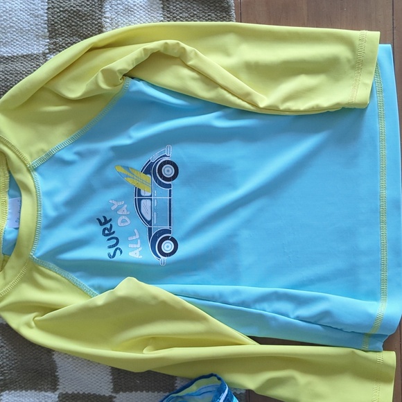 Swimsuit Set - Picture 8 of 9